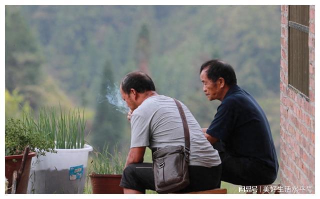 BG真人：当把结婚邀请函发给自认为最好的朋友得到的却是这样的回复(图13)